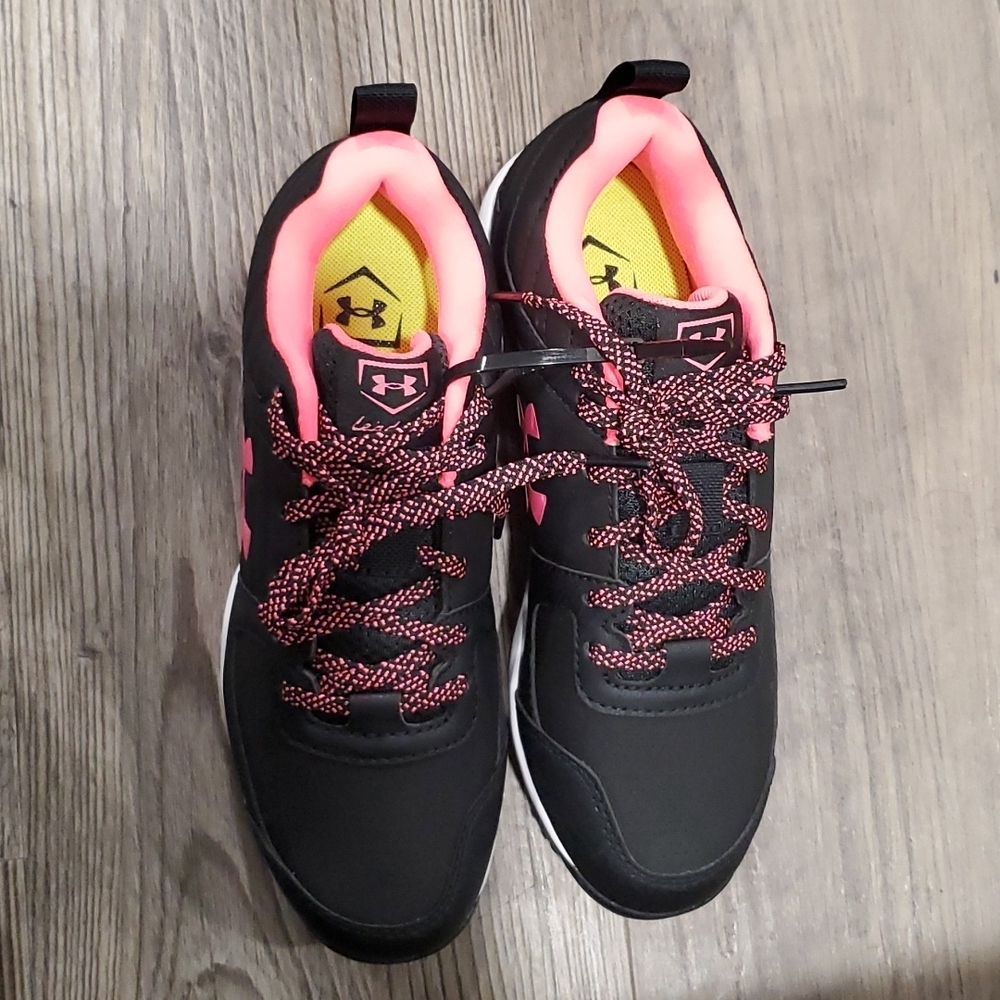 Under Armour Leadoff Low Rim Jr. Size 3 - Picture 5 of 6